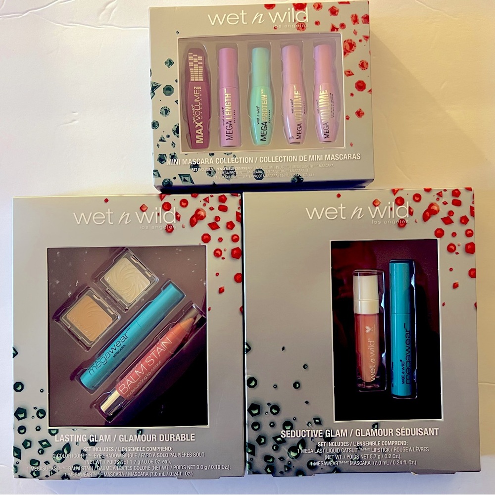 NIB Wet n Wild Set of Three Makeup Gift Boxes